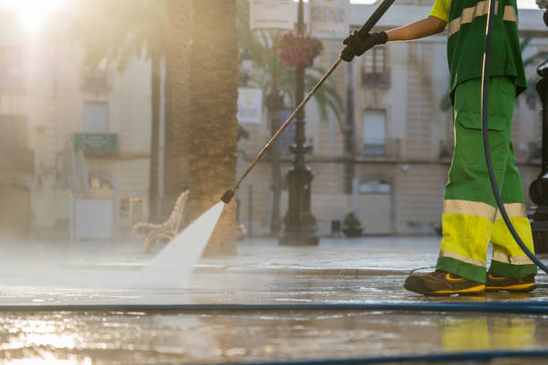 Best Solar Panel Cleaning  in Burlingame, CA